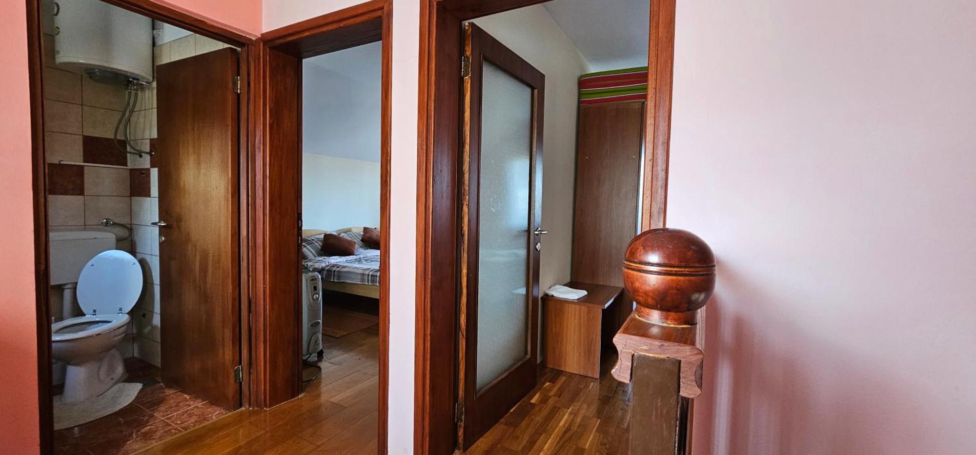 Holiday House And Apartments Vale دوغا غيسا المظهر الخارجي الصورة